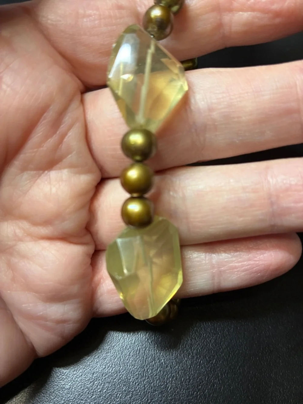 Israeli Cut natural lemon quartz gemstone and pearl magnetic clasp Bracelet - Picture 5 of 16